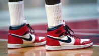 Le Air Jordan sono un modello di scarpe della Nike in collaborazione con Michael  Jordan un ex giocatore di Basket molto famoso. Si chiamano Air Jordan perché é il soprannome […]